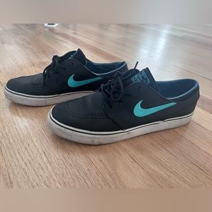 Size 10.5 - Nike Zoom Stefan Janoski Black - 616490-034